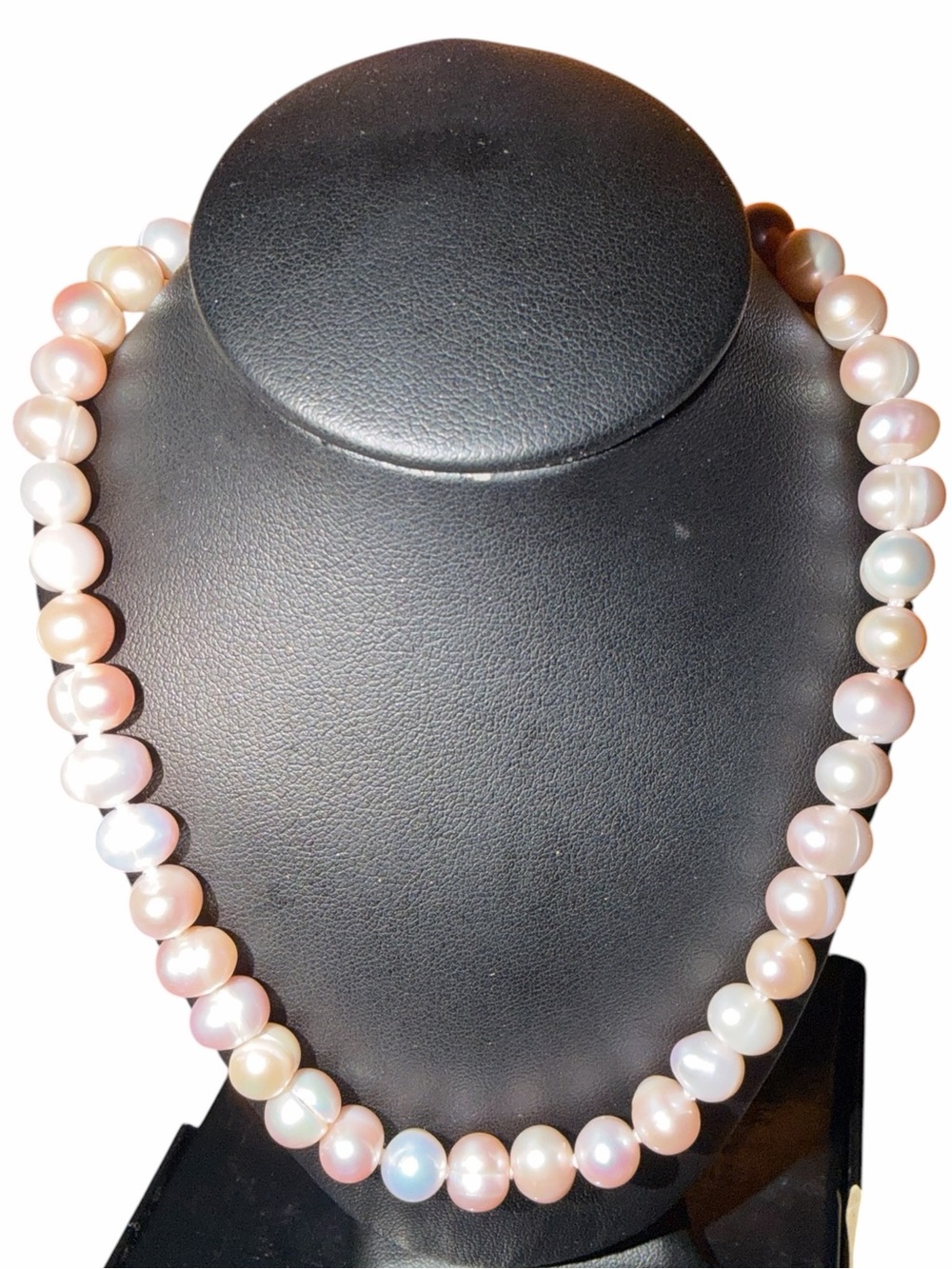 Natural Pearl Necklace with Gold Clasp